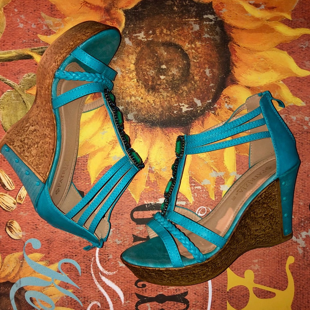 ❗️❗️❗️ 3 FOR 30 BUNDLE ❗️❗️❗️Pearl Wedge Sandal